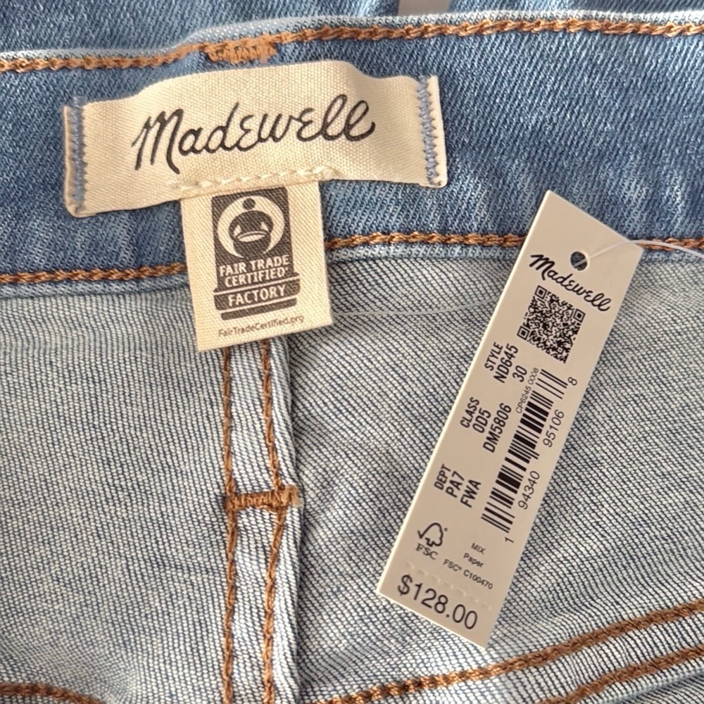 Madewell 10" High-Rise Skinny Jeans in Ferndale Wash - Picture 13 of 15